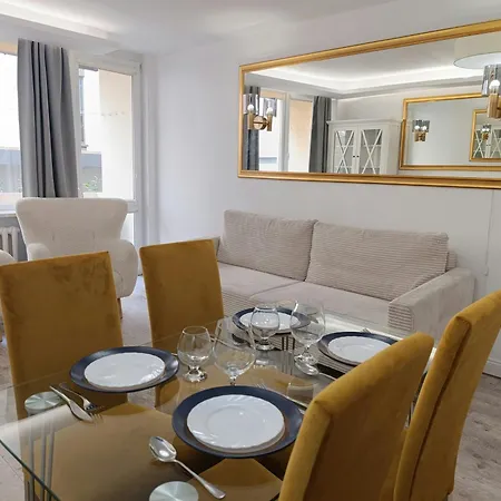 公寓 Wola Mirow 3 华沙