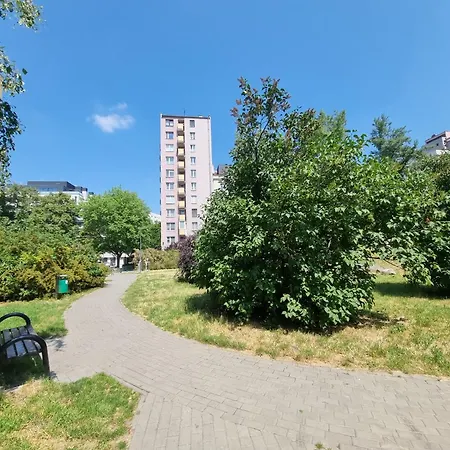 Wola Mirow 3 * 바르샤바